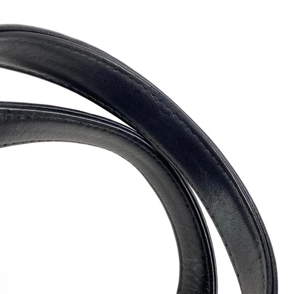 CHANEL Chocolate Bar Stitch - Black Nylon Leather Handbag - Picture 6 of 16